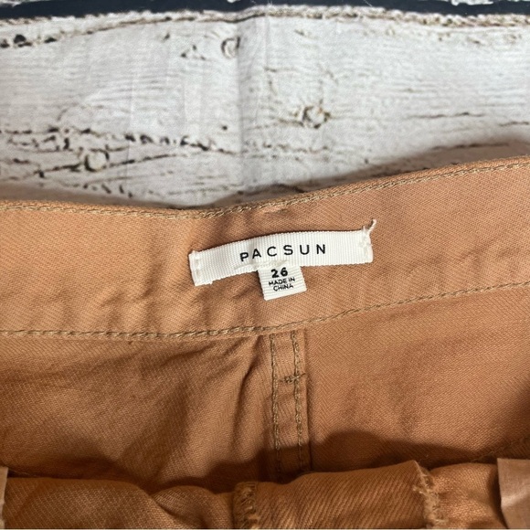 PacSun High Waisted Boyfriend Carpenter Shorts Size 26 - Picture 3 of 10